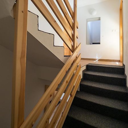 Apartment House Kongen Демановска Долина Екстериор снимка