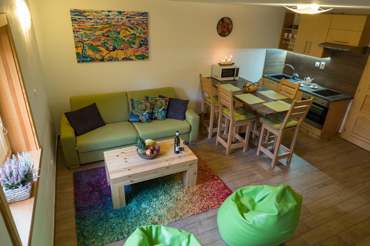 Apartment House Kongen Демановска Долина Екстериор снимка