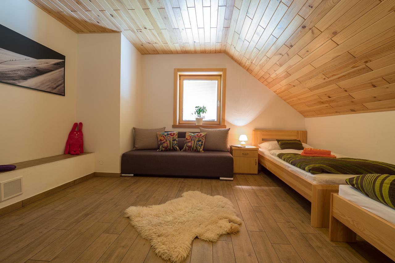 Apartment House Kongen Демановска Долина Екстериор снимка